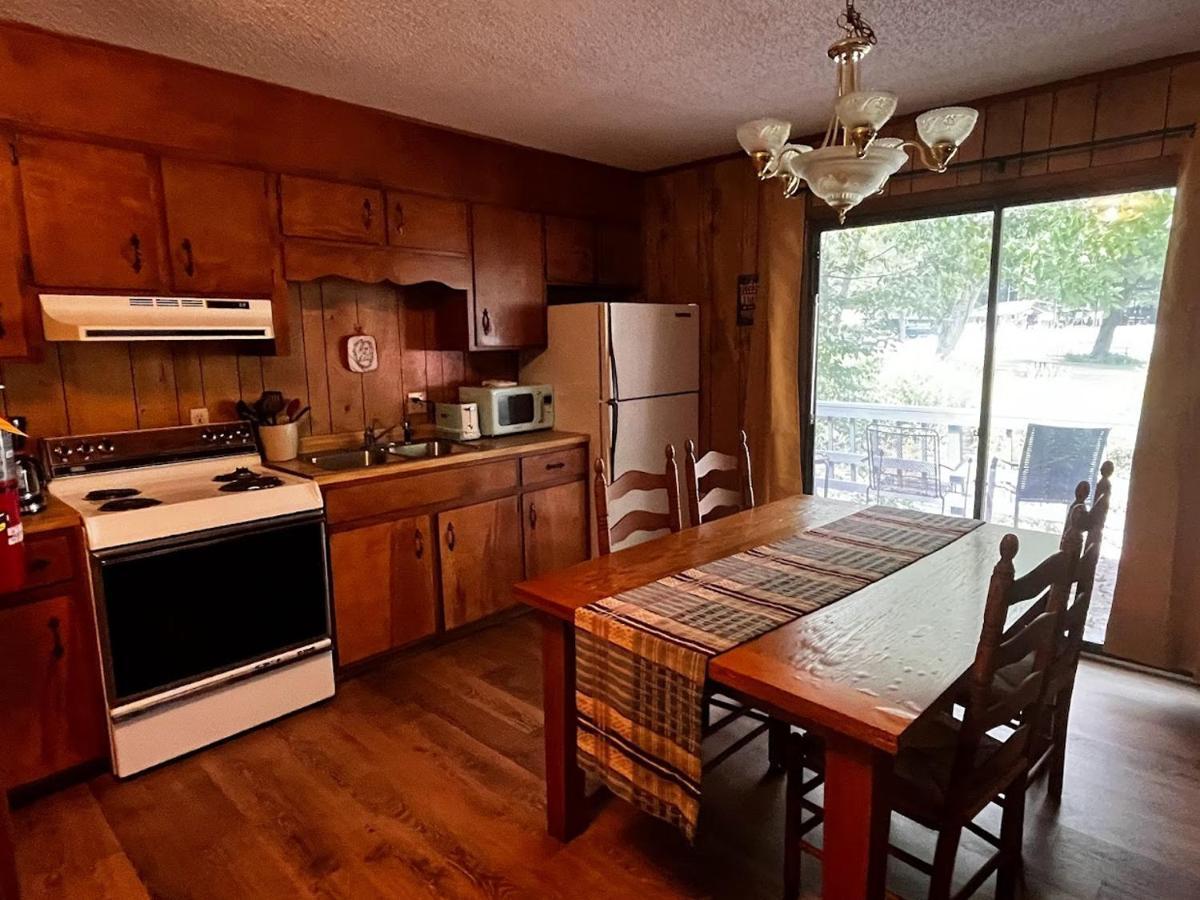 Meadowlark Motel With Restaurant & Bar Maggie Valley Exterior foto